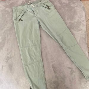 Green Skinny Pant